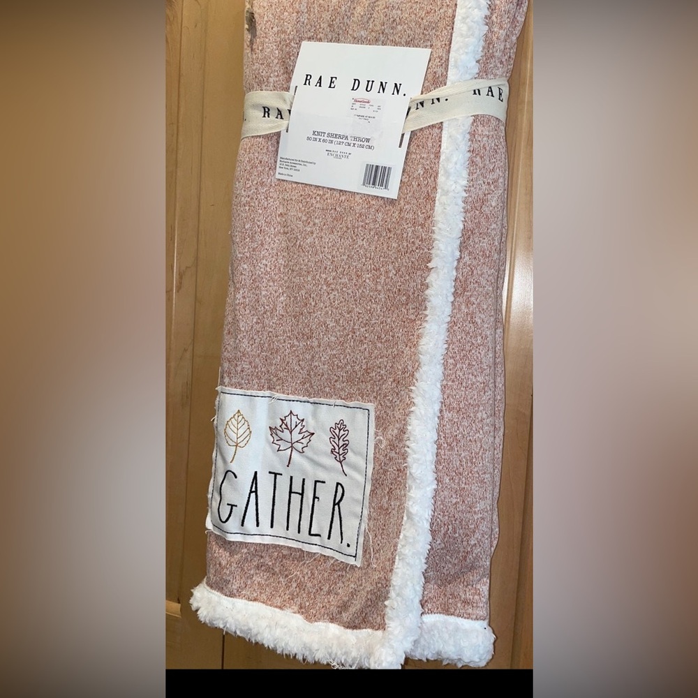 Rae Dunn gather blanket - yes